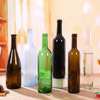 Wine bottle MG6R05